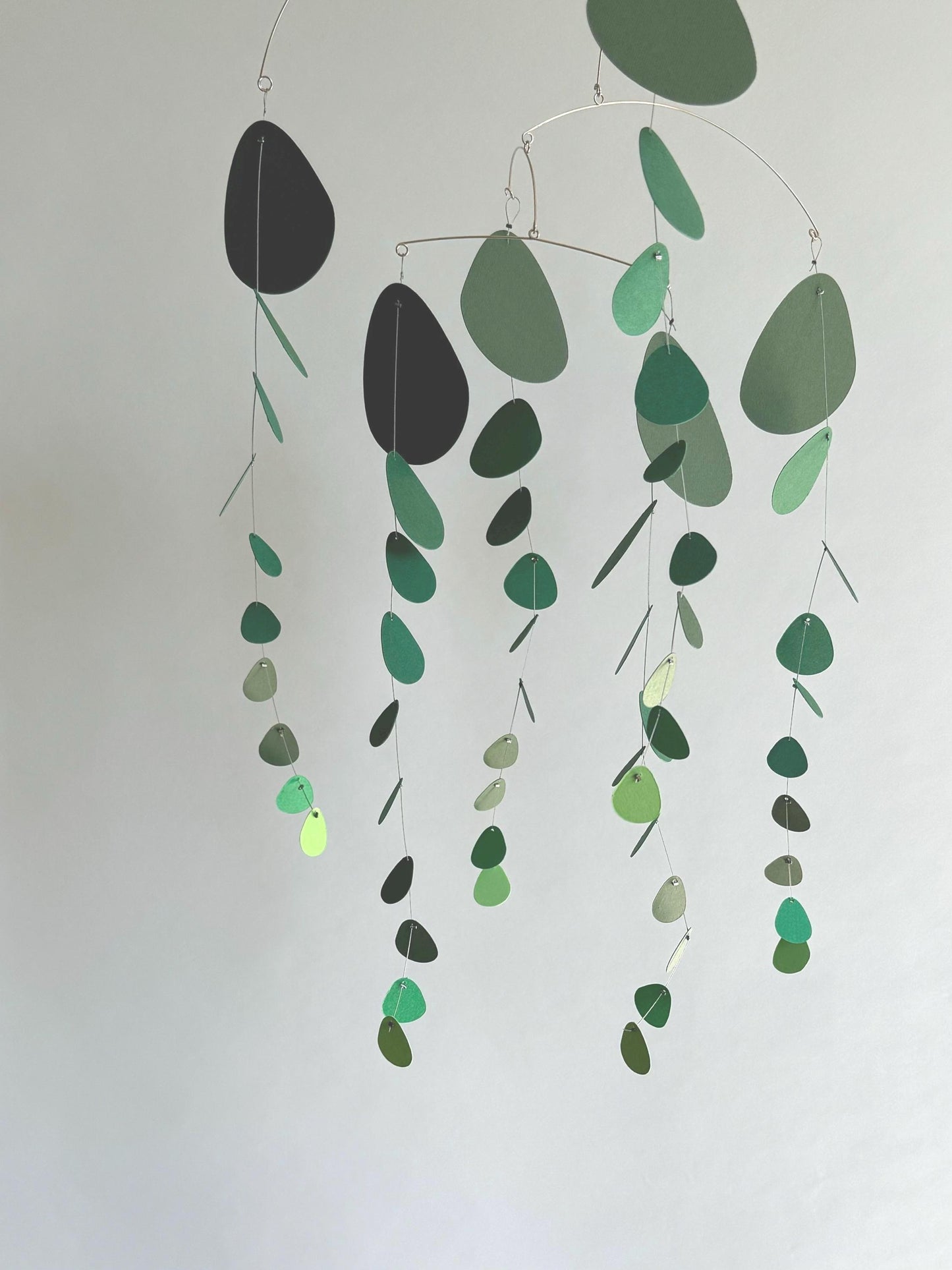 N.47 Eucalyptus Green Palette Mobile Swedish Autumn