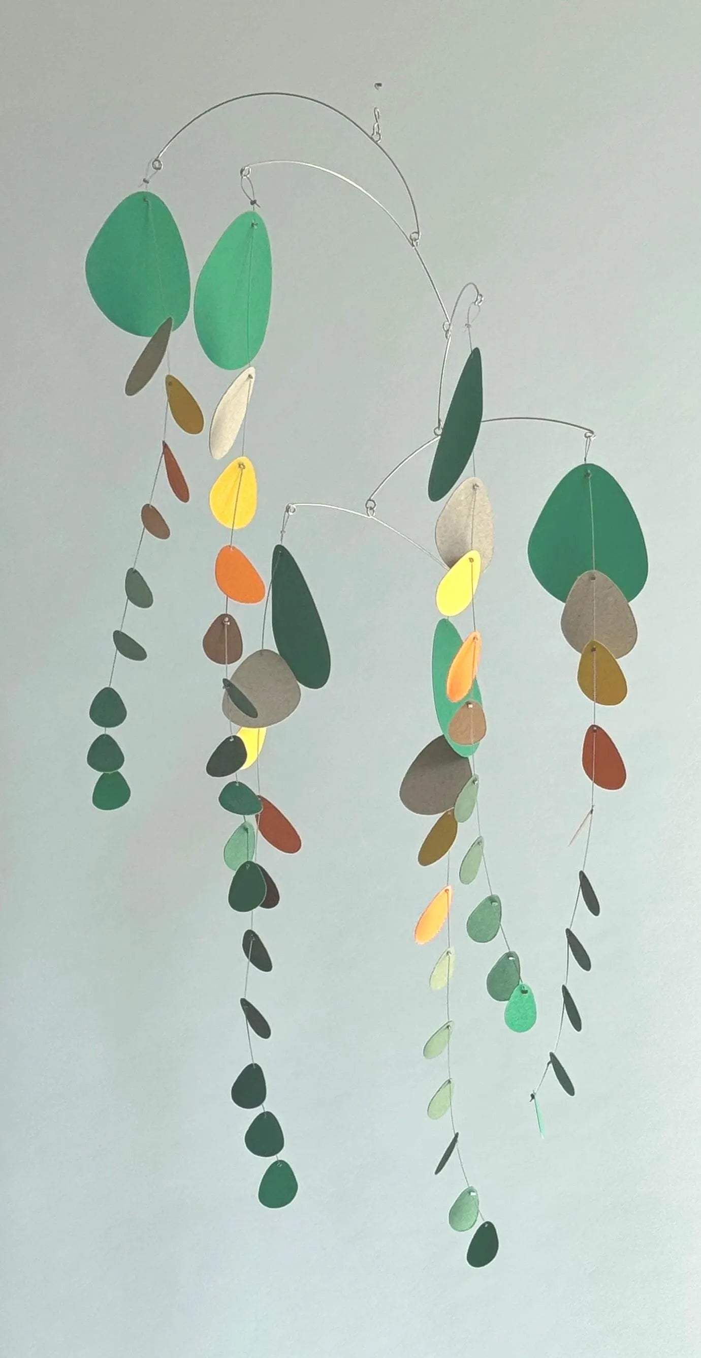 N.45 Eucalyptus Mobile Swedish Autumn