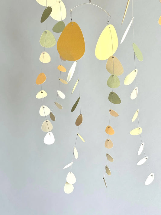 N.48 Eucalyptus Ceam and Yellow Mobile.