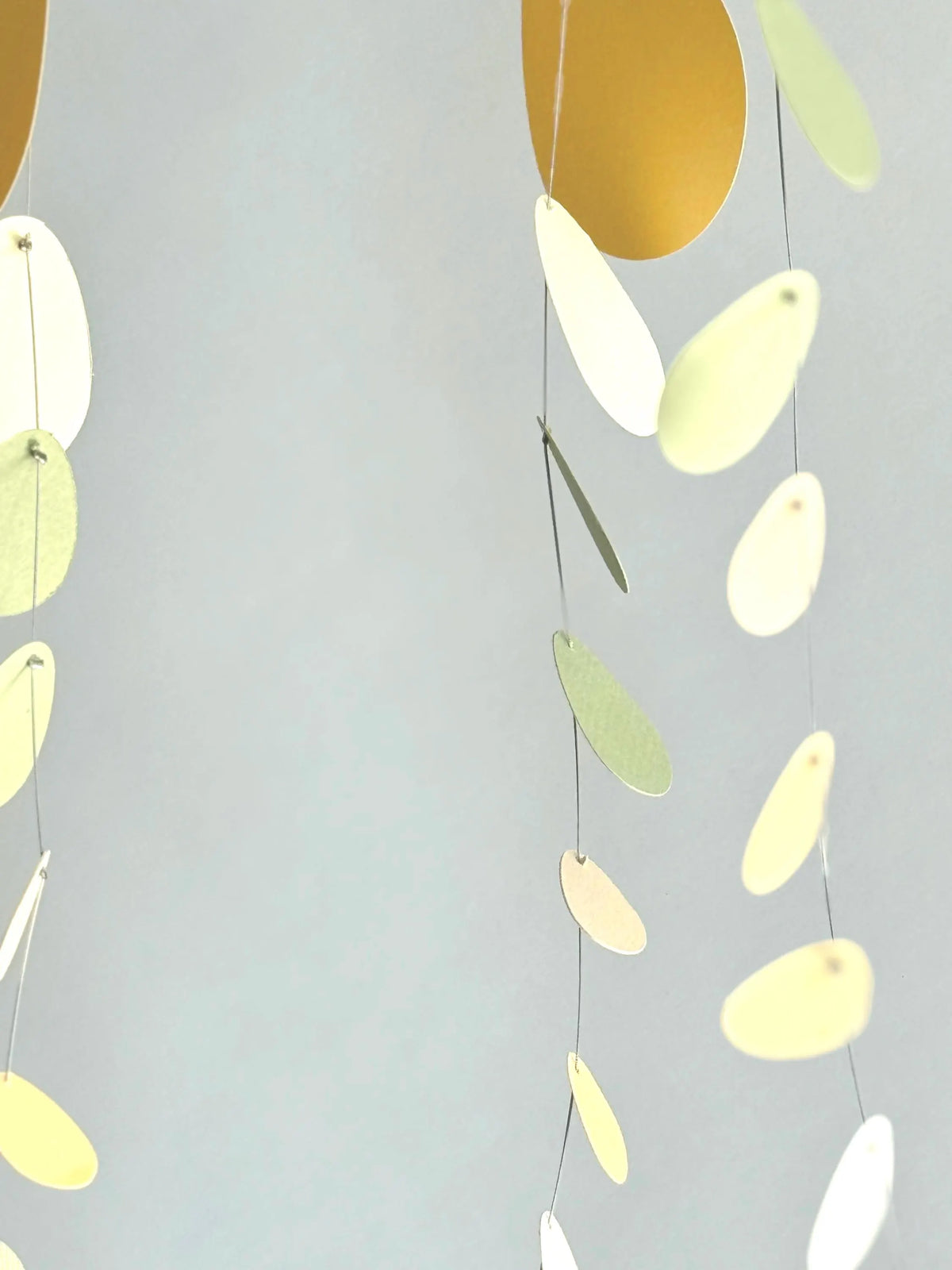 N.48 Eucalyptus Ceam and Yellow Mobile.