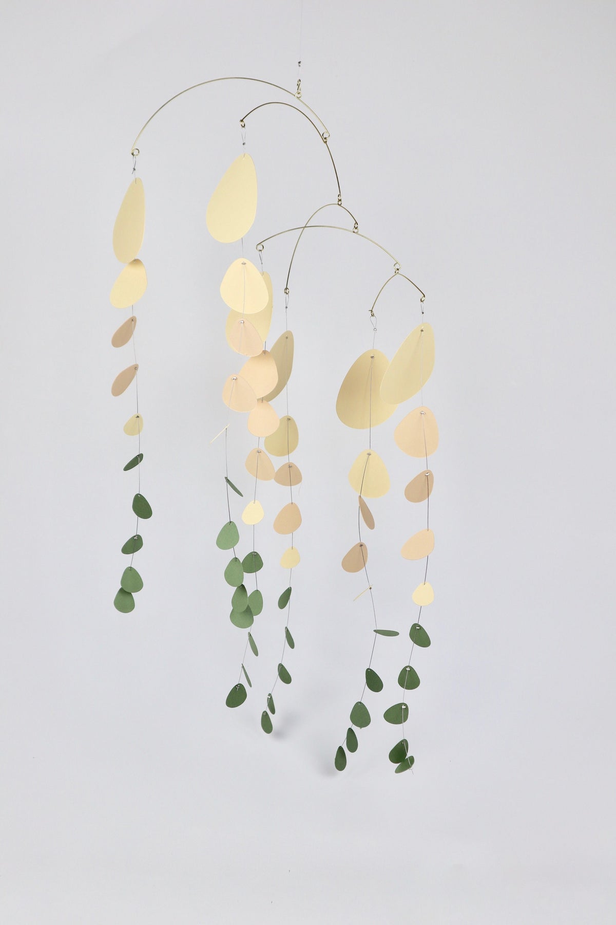 N.28 Kinetic Mobile Eucalyptus Cream & Forest Green