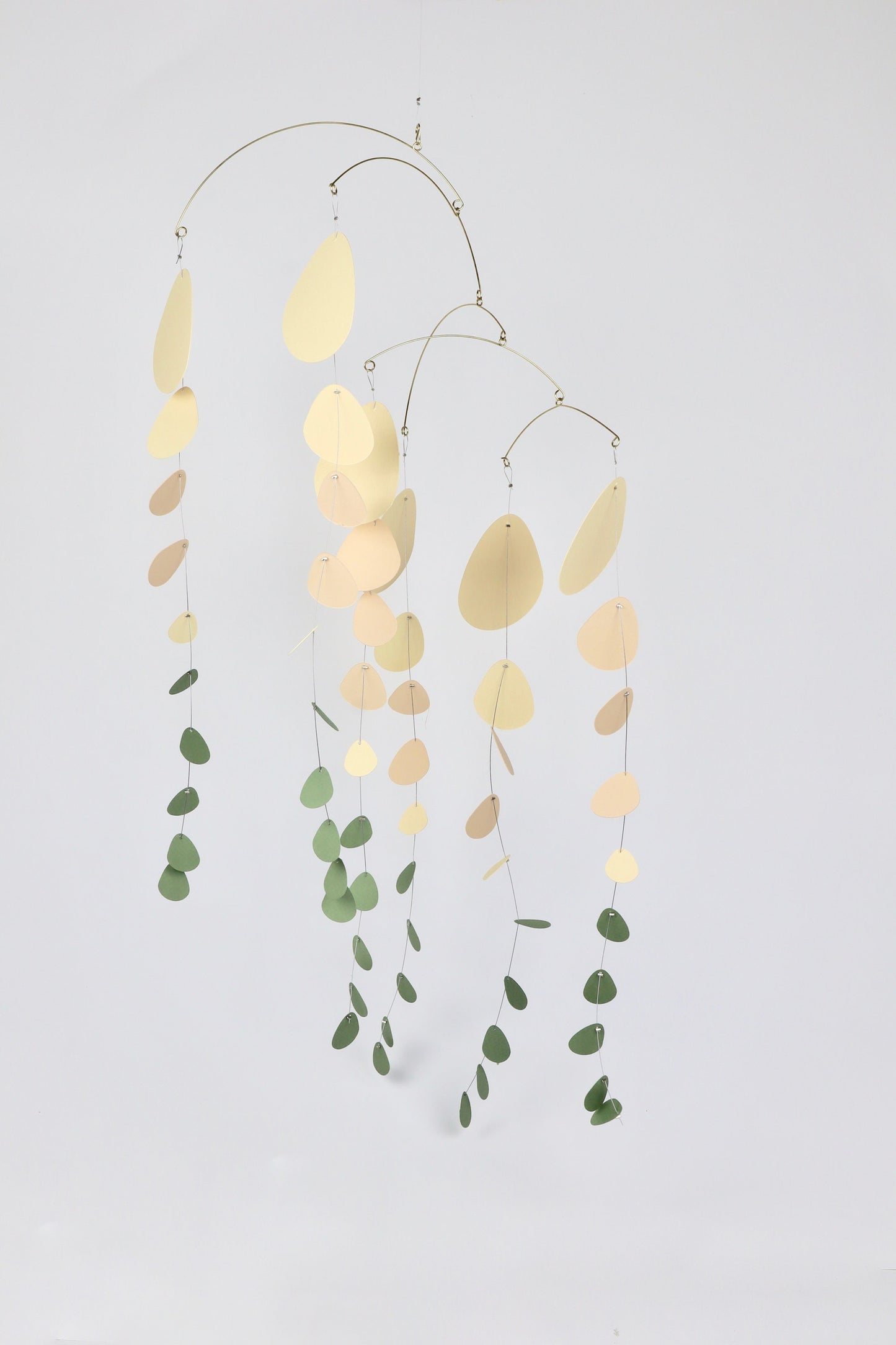 N.28 Kinetic Mobile Eucalyptus Cream & Forest Green