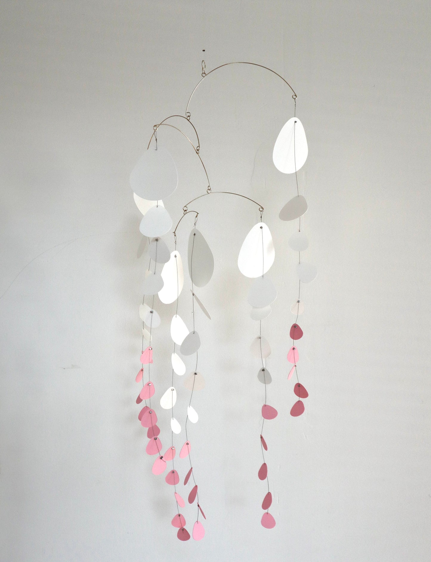 N.32 Kinetic Eucalyptus  White + Rose. Decorative Mobile