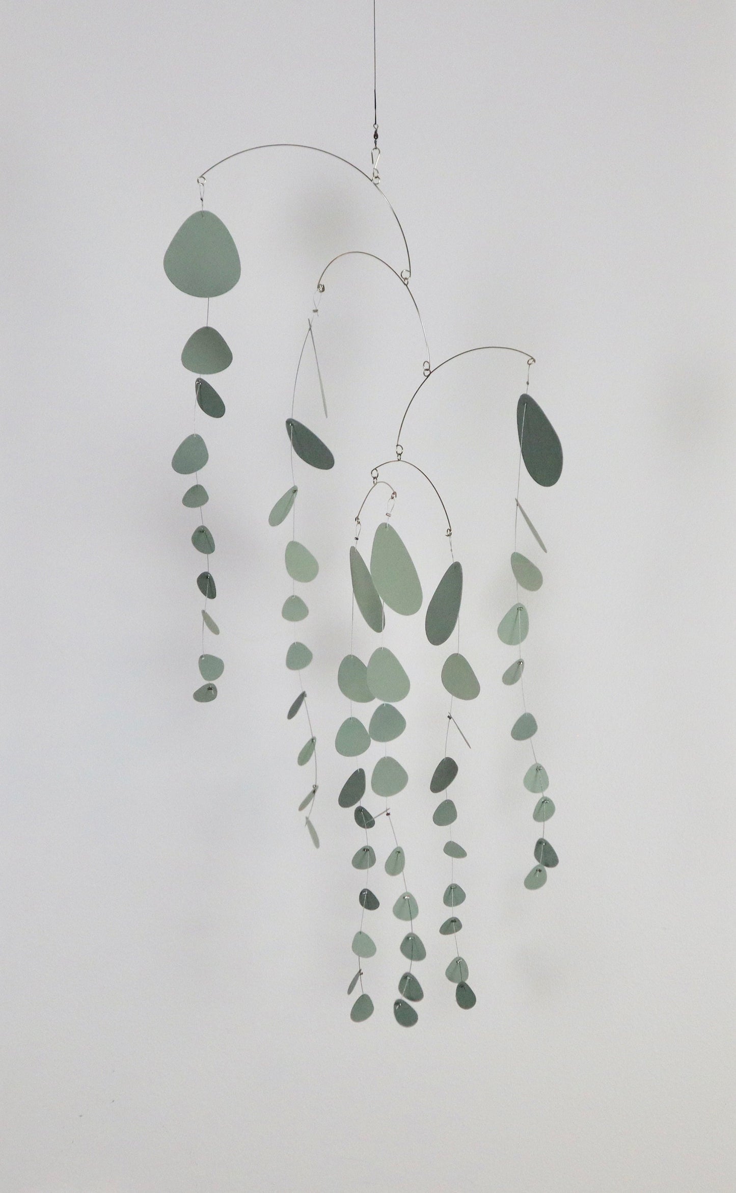 N.34 Kinetic Mobile Eucalyptus Pale-Green.